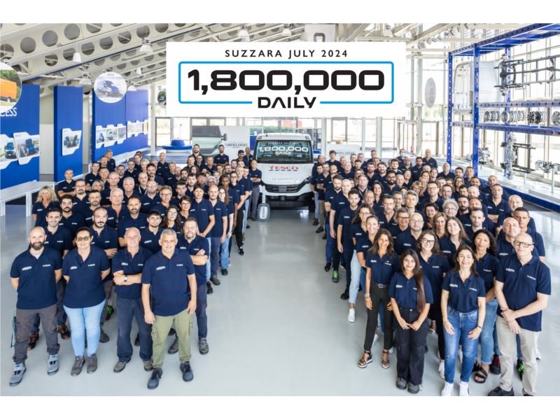 IVECO celebra l’importante traguardo di 1.800.000 Daily prodotti nello stabilimento di  Suzzara